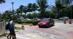 No había espacio de estacionamiento libre en Playa las Perlas.