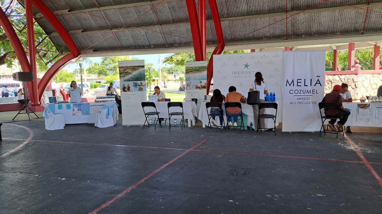 Estuvo desierta la Feria de Empleo en Cozumel; Hubo poca difusión al evento  municipal