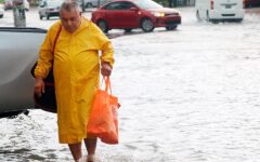 En 6 horas la lluvia bañó con 115 mm3 de agua a Cancún
