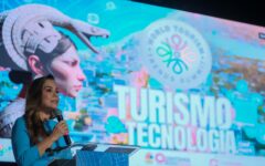 Impulsa Mara Lezama el turismo sostenible y sustentable en el World Tourism Trends Summit en Cozumel