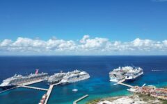 Rompe récord turístico Cozumel con la llegada de 35 cruceros en la primera quincena de diciembre: Apiqroo