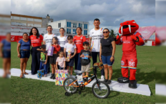 Premia Ana Paty Peralta a niñas y niños ganadores del concurso “buzón de Santa y Reyes Magos”