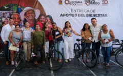 Mejora Mara Lezama calidad de vida de familias en Puerto Morelos, con la entrega de Apoyos del Bienestar