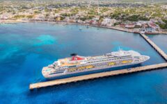 “MS Balmoral”, crucero que recreó el viaje del RMS Titanic, vuelve a Cozumel luego de ocho años de ausencia