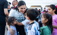 Estefanía Mercado convierte la Plaza 28 de Julio en el corazón de la infancia con más de 5 mil niñas y niños celebrando su día