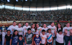 Mara Lezama festeja junto a casi 10 mil personas, entre niñas y niños y familias, el “Día de la Niña y el Niño” en Cancún