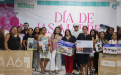 Blanca Merari encabeza en Leona Vicario animado festejo por el día de las madres