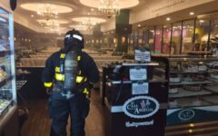 Evacuan Plaza Las Américas por incendio en restaurante: más de 1,500 personas a salvo