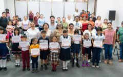 Gobierno de Cozumel premia a talento infantil del Concurso de dibujo “Las Abejas y su Entorno”