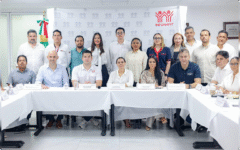 Ana Paty Peralta acude a reunión de trabajo sobre vivienda en BJ