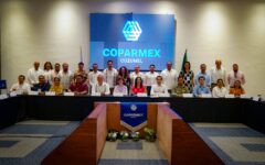 Gino Segura inaugura foro empresarial en Cozumel
