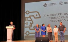 Gobierno de Estefanía Mercado clausura, con festival folclórico, el programa “Educación con Talento” en Playa del Carmen