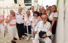 Respalda Ana Paty Peralta actividades para adultos mayores en Cancún