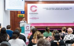Promueven respeto a los derechos humanos y justicia con ponencia de Ada García a servidoras y servidores públicos