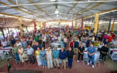 Mary Hernández celebra en grande a los burócratas de Felipe Carrillo Puerto