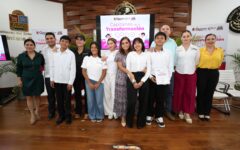 Rinden protesta en Playa del Carmen las y los “Capitanes de la Transformación 2025”: DIF