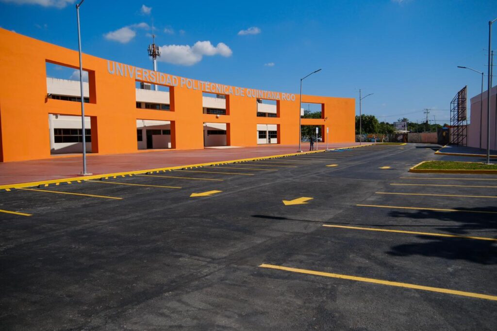 Cumple Mara Lezama a estudiantes con la inauguración de estacionamiento ...