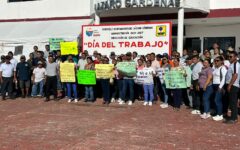 Une Nivardo a trabajadores en su contra