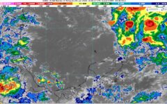 Prevén chubascos y calor intenso en Quintana Roo por onda tropical 4