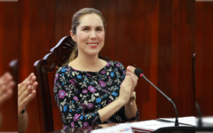 Impulsan educación para jóvenes y adultos en Isla Mujeres