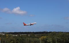 Cancún registra 408 vuelos programados