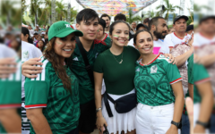 Ana Paty Peralta vive partido de México en “Cancún Fut Fest”