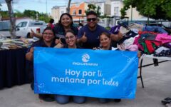 Entrega Aguakan más de 1.5 toneladas de alimentos y ropa a familias de Villas Otoch Paraíso en Cancún