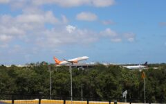 Cancún reafirma su liderazgo turístico con 412 operaciones aéreas