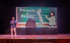 Fortalecen a docentes con la conferencia “La envoltura y el regalo”