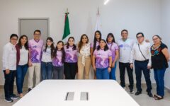 Reconoce a estudiantes