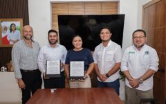 Puerto Morelos impulsa beneficios de salud para jóvenes