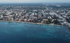 Playa del Carmen avanza en la regularización de asentamientos