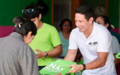 Exitosa respuesta al programa de kits de libretas de Renán Sánchez Tajonar
