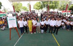 Becas escolares en Puerto Morelos ya son un derecho permanente