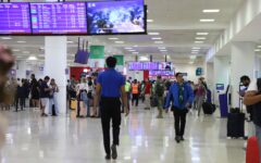 Cancún mantiene alta conectividad aérea con 395 vuelos