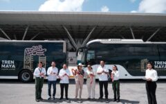 Da Mara Lezama banderazo de salida al Tren Maya para reanudar la ruta Cancún-Playa del Carmen