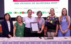 Reconocen a Estefanía Mercado durante reunión de contralores de Quintana Roo