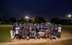 Realizan partido amistoso de sóftbol con causa
