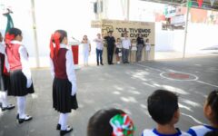 Refuerzan valores cívicos desde las escuelas de Playa del Carmen