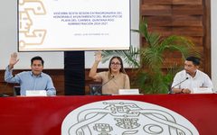 Cabildo de Playa del Carmen aprueba convenio para ordenar el servicio de mototaxis