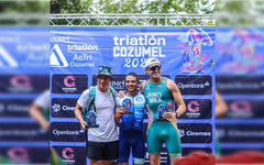 Cozumeleños sobresalen en el Triatlón Astri 2026
