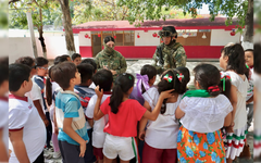 Llevan a escuelas de Puerto Morelos herramientas para prevenir la violencia