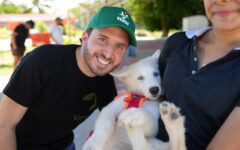 Fernando Muñoz impulsa esterilizaciones gratuitas para perros y gatos en Playa del Carmen