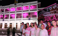 Mara y Verónica Lezama encabezan el Encendido Rosa 2026 en Chetumal