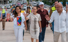 Sheinbaum y Mara Lezama supervisan obras del distribuidor Kukulcán