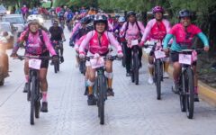 Reúne ‘Rodando Cancún’ a más de 80 ciclistas por la prevención del cáncer de mama