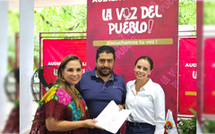 Ana Paty Peralta participa en audiencia pública de Mara Lezama en Cancún