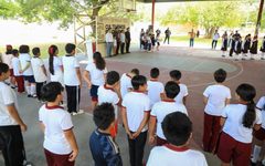 Gobierno de Playa del Carmen fortalece los valores cívicos en escuelas